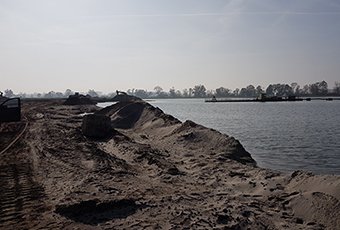 Backwater embankment of Odra River, Chlewice-Porzecze